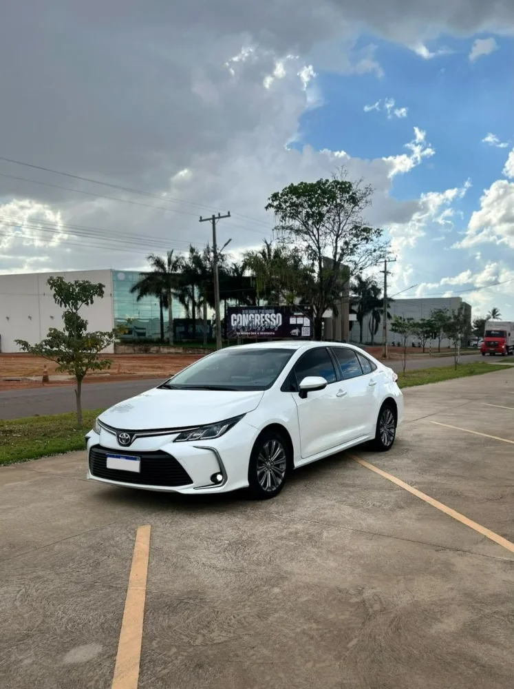 Toyota Corolla XEi 2.0 Flex 16V Aut.